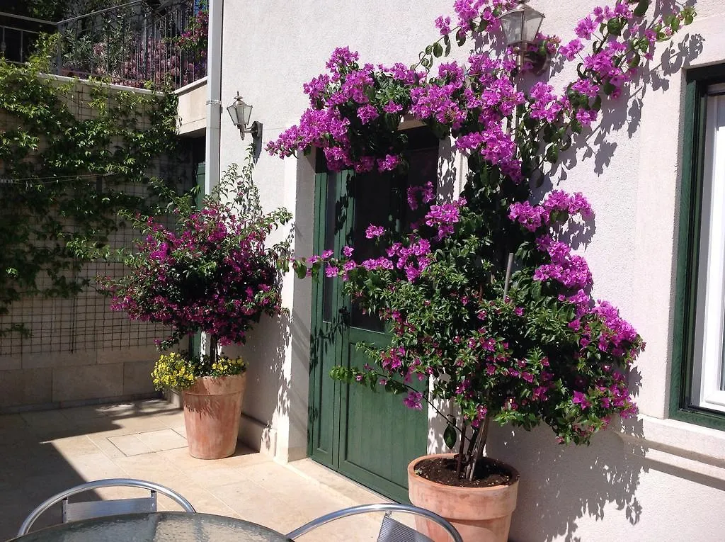 Apartments Villa Ina Brsec Croatia